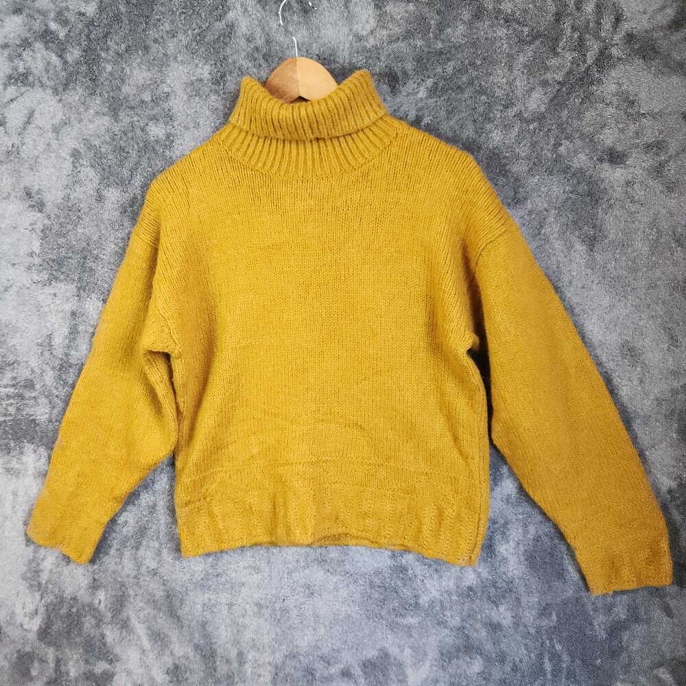 JW Anderson Uniqlo Wool Alpaca Blend Sweater Large Mustard Yellow Turtleneck EUC - Picture 1 of 8